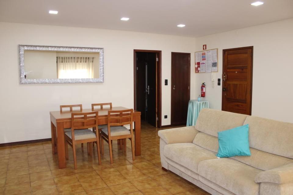 Ferienwohnung Apartamento Cidade Nova Viana do Castelo Exterior foto